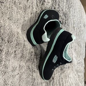 Skechers Women’s Black and Mint Sneakers
